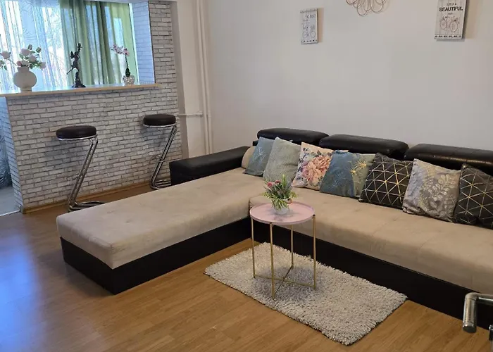 Apartament Ultracentral 3 *