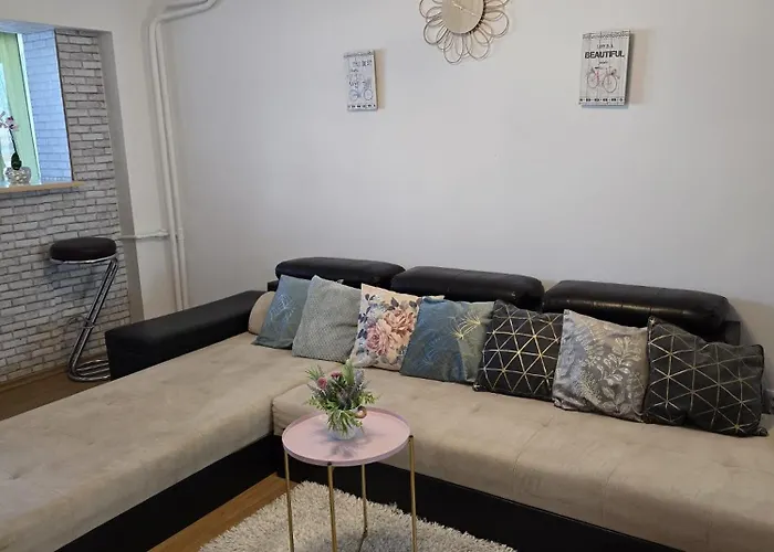 Apartament Ultracentral 3 *