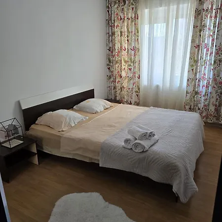 Апартаменти Ultracentral 3 *